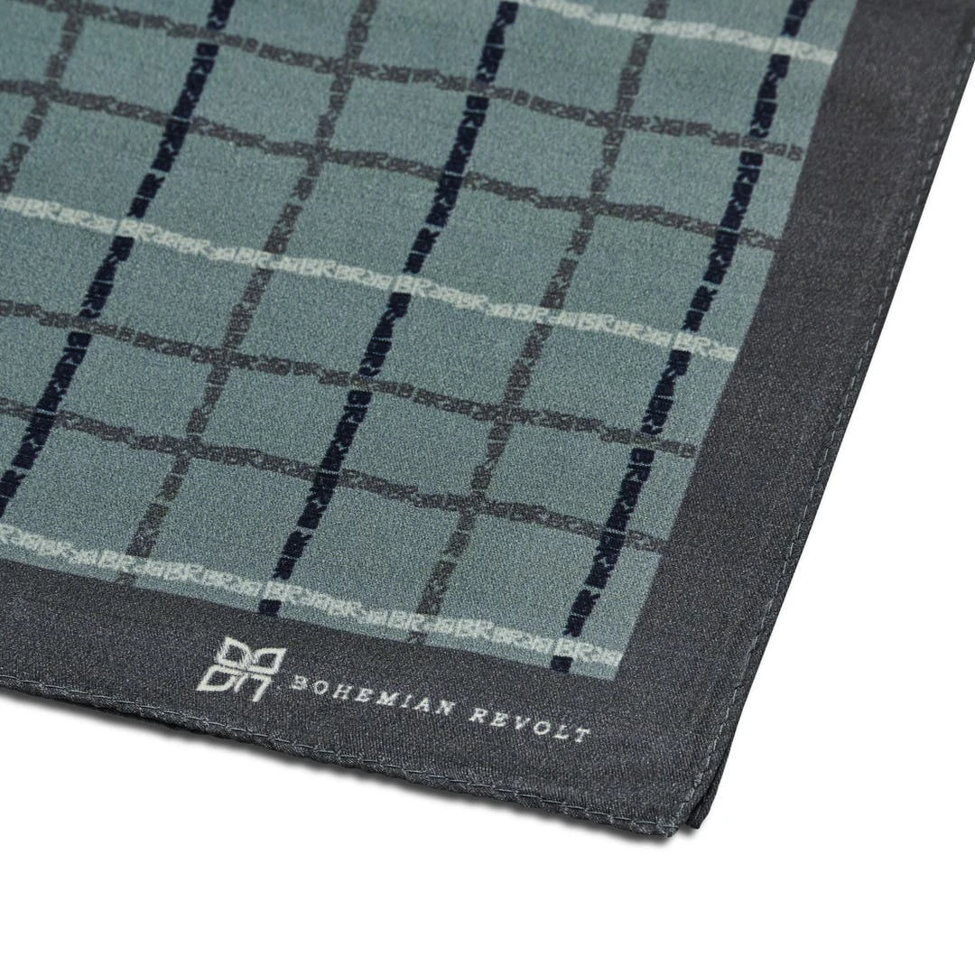 Bohemian Revolt Foulard En Soie Boyd Brux 2 Bohemian Revolt Foulard En Soie Boyd Brux – Image 2