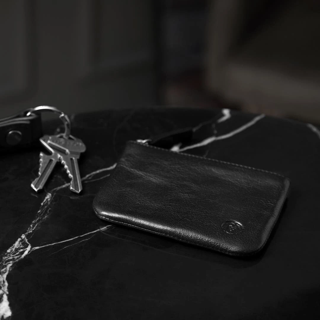 Lucleon Petite Bourse Montreal En Cuir Noir Contre Les RFID 5 Lucleon Petite Bourse Montreal En Cuir Noir Contre Les RFID – Image 5