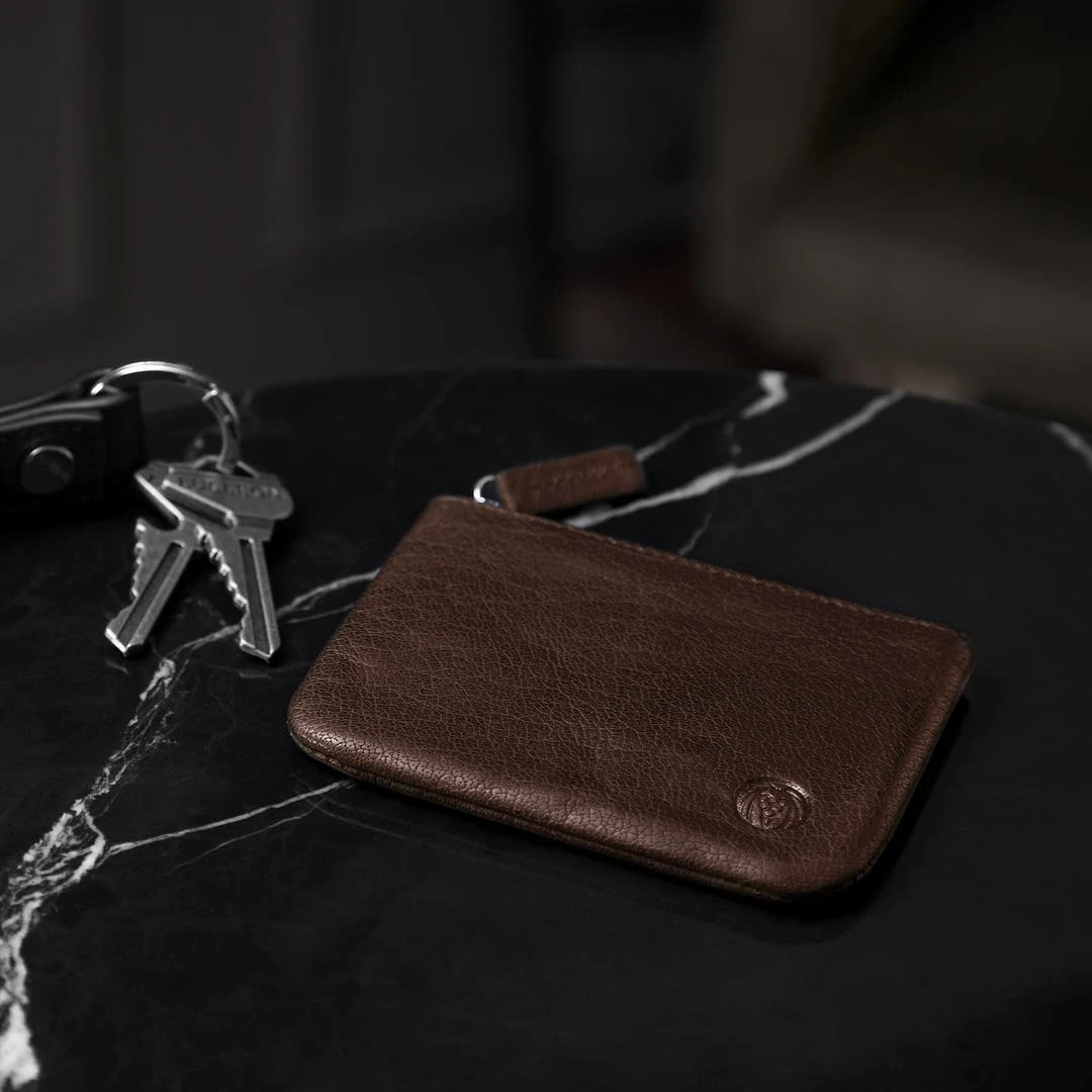 Lucleon Bourse Anti RFID Montreal En Cuir Marron 3 Lucleon Bourse Anti RFID Montreal En Cuir Marron – Image 3