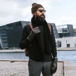 Fawler Écharpe Noire Fabien Urban -Chapeau Fawler en ligne square 1 130