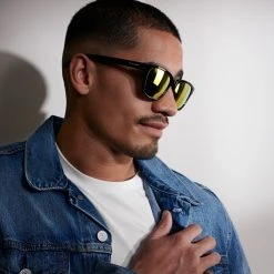 Waykins Lunettes De Soleil Noires Wilmer Thea à Verres Miroir Polarisés Jaune-orange -Chapeau Fawler en ligne ste megashoot sunglasses 36 22873